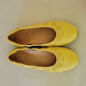 Vionic Geneva Ballet Flats
